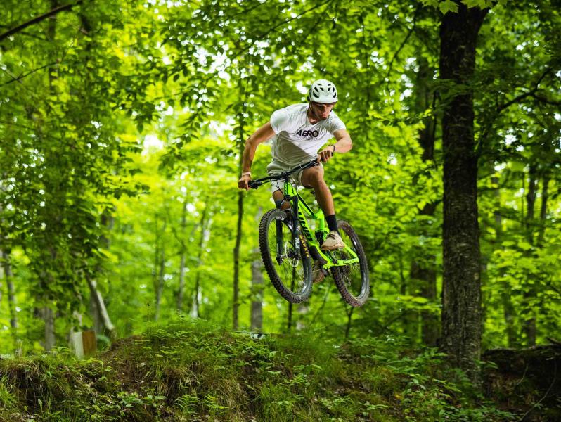 Mountain biking (NMU stock photo)