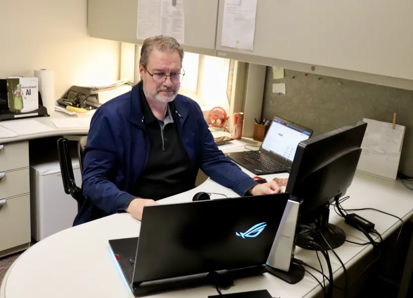 NMU Instructional Technologist Scott Smith