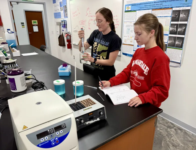 Undergraduate student Hosanna Brindle (left) and graduate student Mikaela Fairbanks in the LeBert Lab on the second floor of the Weston addition.