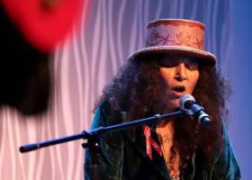 Humphrey (Robert Armstrong photo)