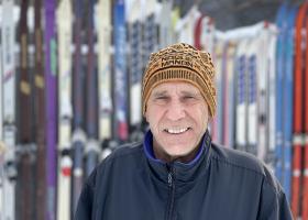 Shahbazian wearing one of his many Noquemanon hats.