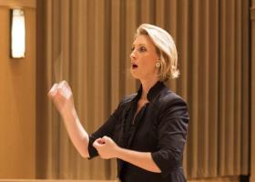 NMU Director of Choirs Erin Colwitz