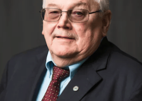 Headshot of Robert Hanson